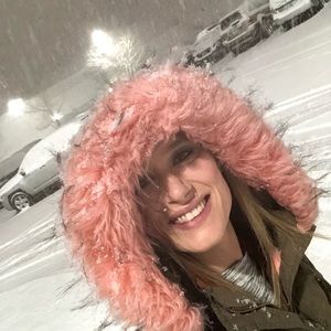 Meet your Posher, Tamara